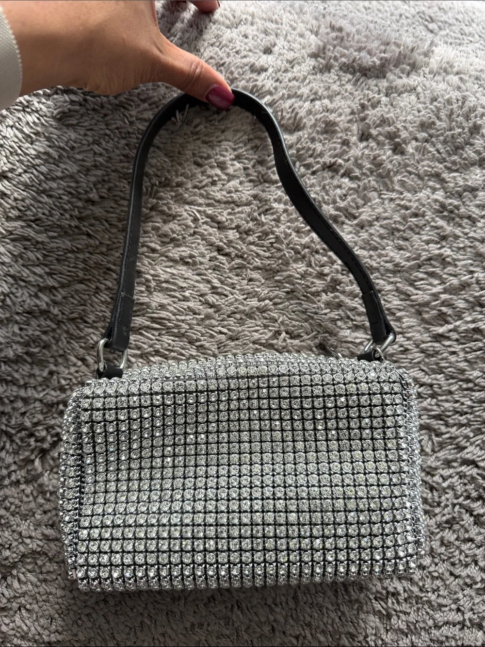 Sparkling Silver Crystal Mesh Shoulder bag